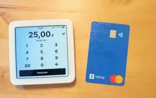 Lecteur de CB et carte Mastercard du compte pro de SumUp